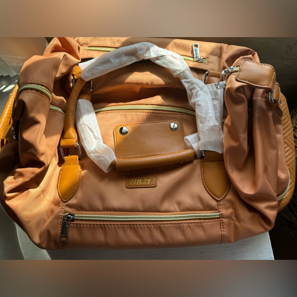 Itiezy duffle bag